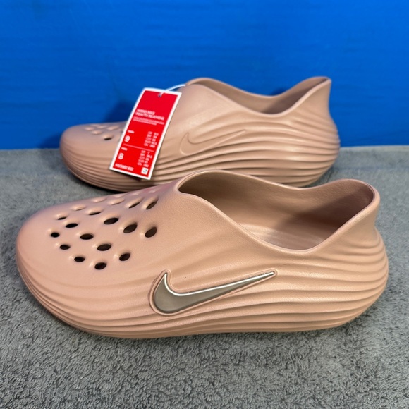 Nike ReactX w Rejuven8
Rose gold
Brand new - Picture 4 of 4
